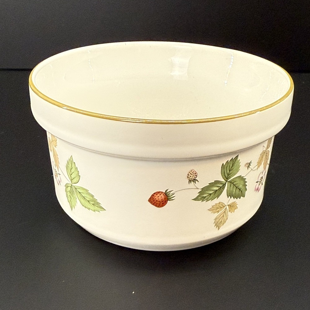 Wedgwood Wild Strawberry‎ Ramekin Souffle Dish Oven to Table Earthenware 3.5"